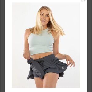 These shorts are adorable! All size medium.